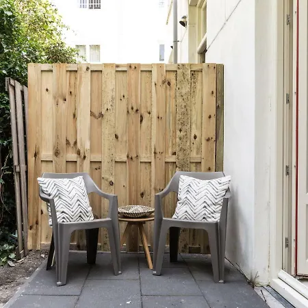 Appartement 85 *